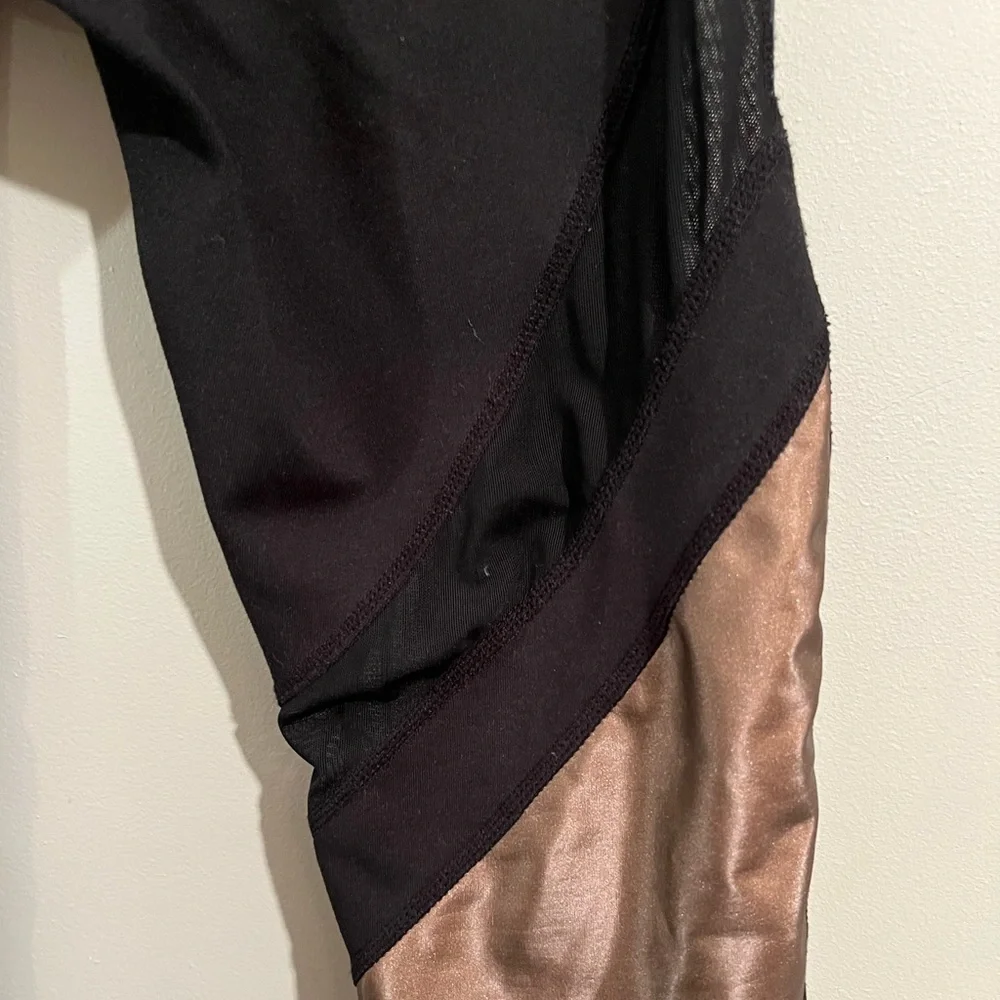 Fabletics inches color